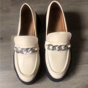 Cream Platform Loafers with Chain